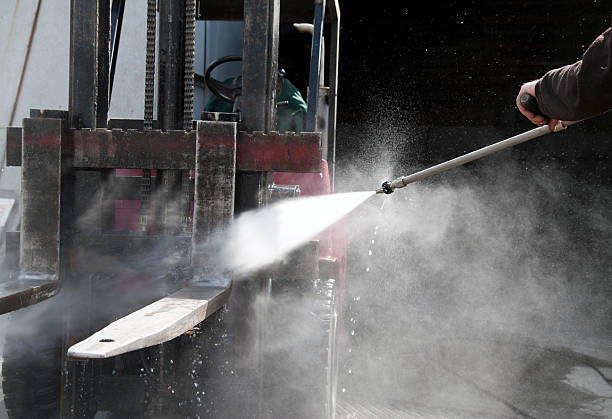 Gibraltar, MI Pressure Washing Company